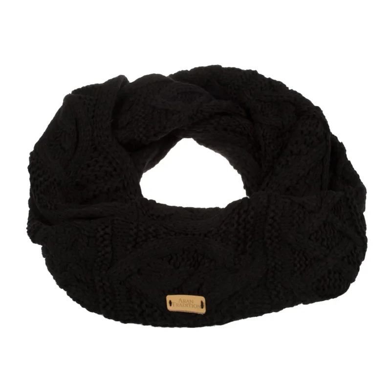 aran cable knit warm black snood