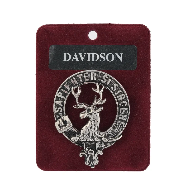 art pewter davidson clan badge