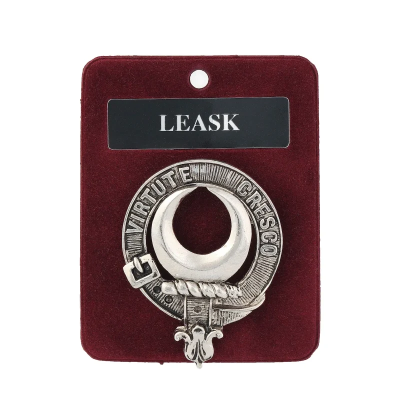 art pewter leask clan badge