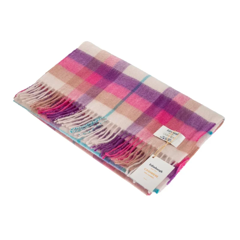 cashmere galaxy plaid scarf in pink