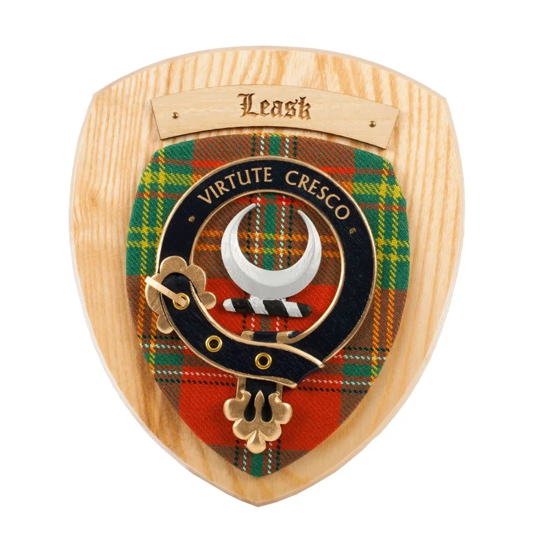 clan leask wall plaque for home decor