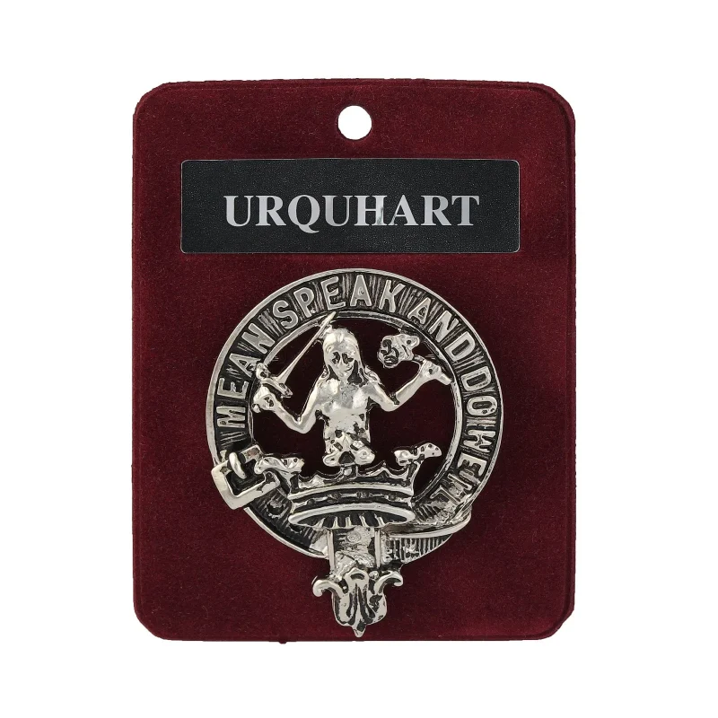 clan urquhart art pewter badge