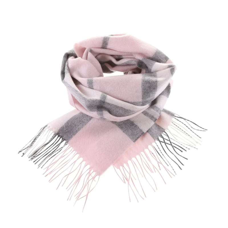 edinburgh cashmere wide scarf in thomson pink