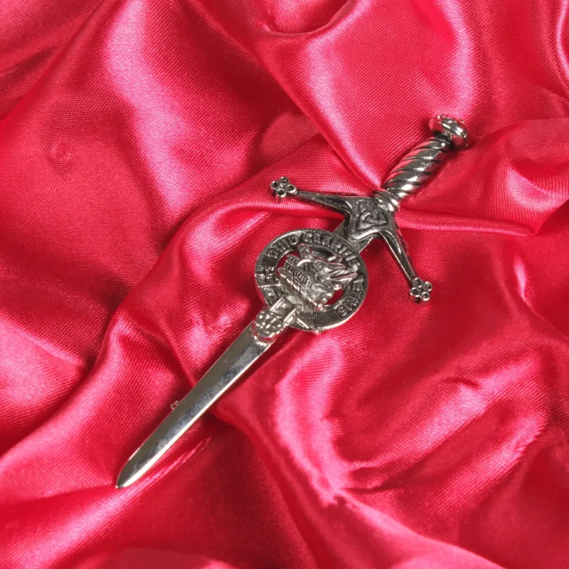 elegant art pewter kilt pin baillie collection