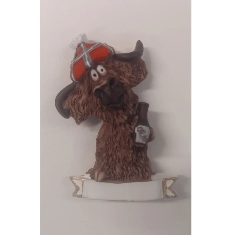 highland cow whisky bottle magnet