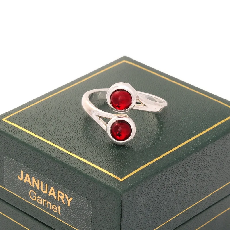 january art pewter ring