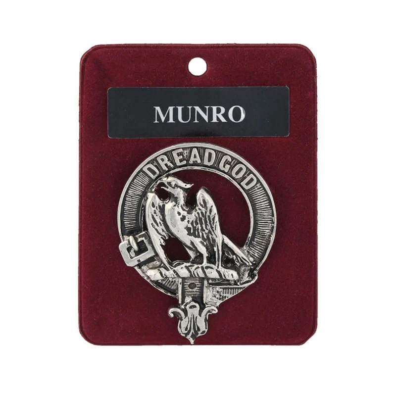 munro clan crest badge for collectors