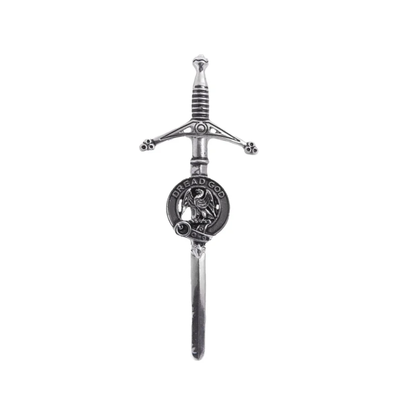 munro clan kilt pin for authentic scottish dress