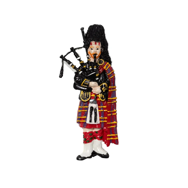 piper man scotland resin magnet