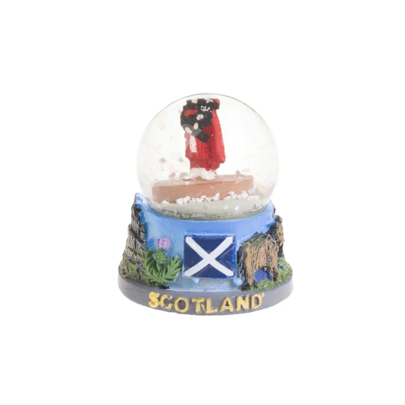 scotland snowglobe magnet gb souvenir