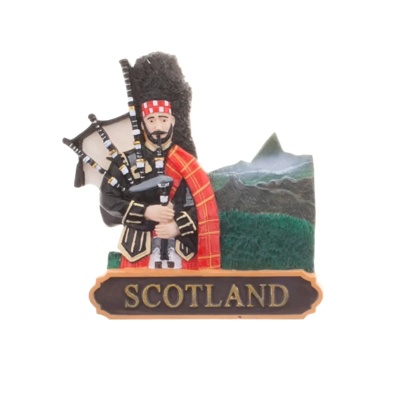 scottish highland piper figurine