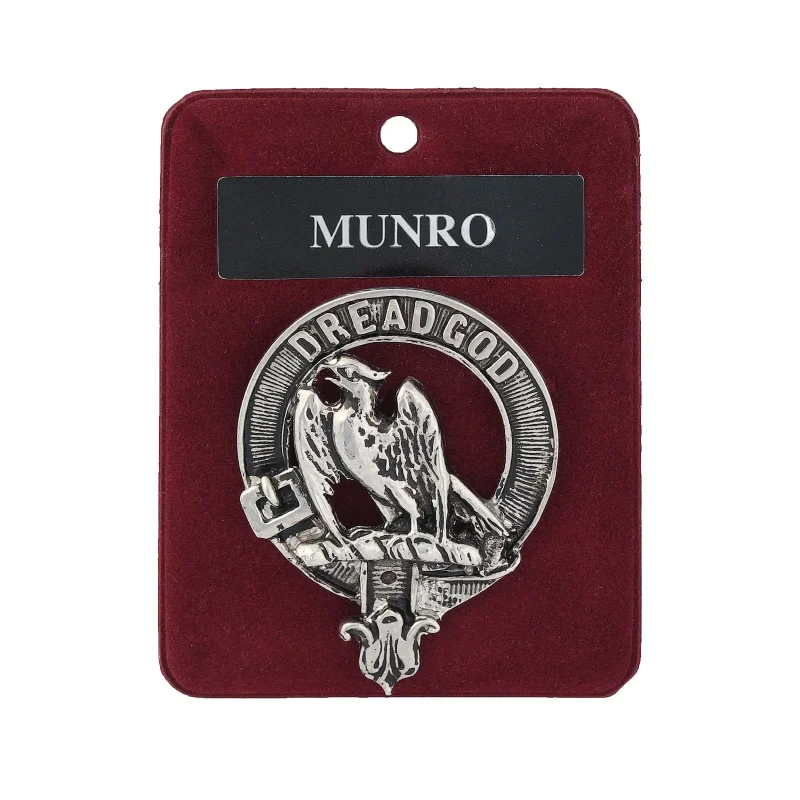 scottish munro clan pewter badge