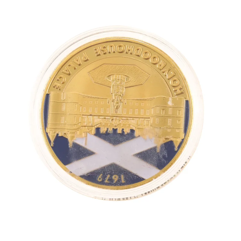 scottland souvenir coin holyrood palace